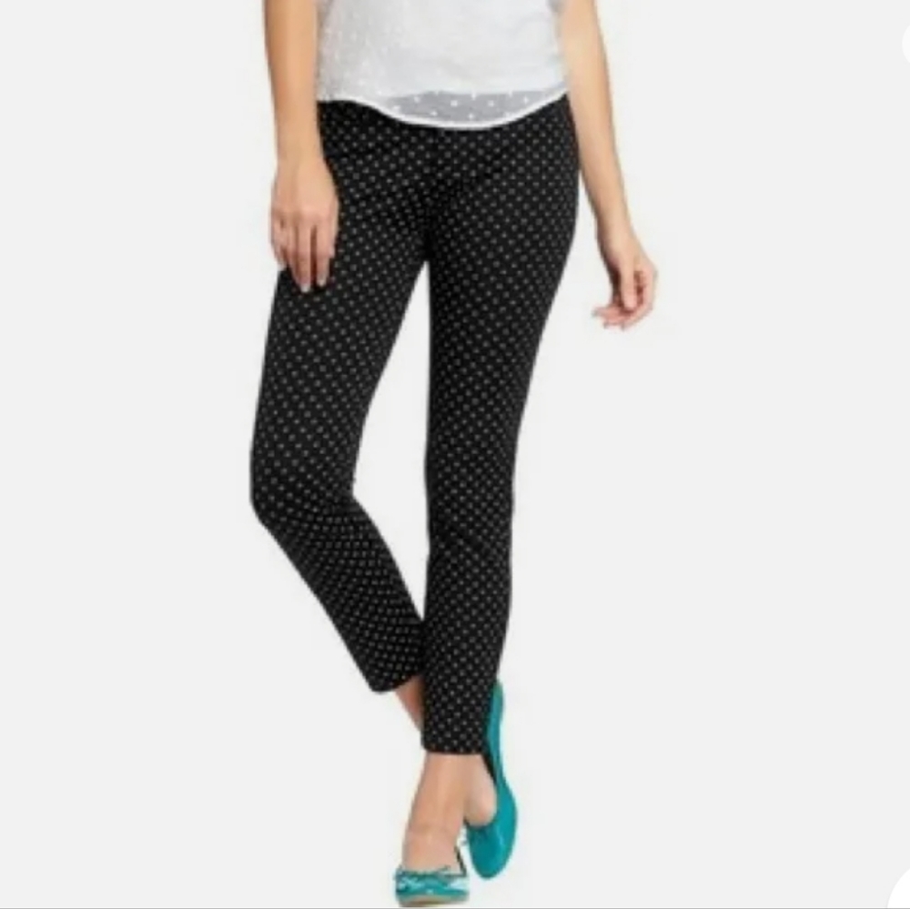 Old Navy Mid-Rise Pixie Pants B/W Ditsy Print size 6 *G-0311